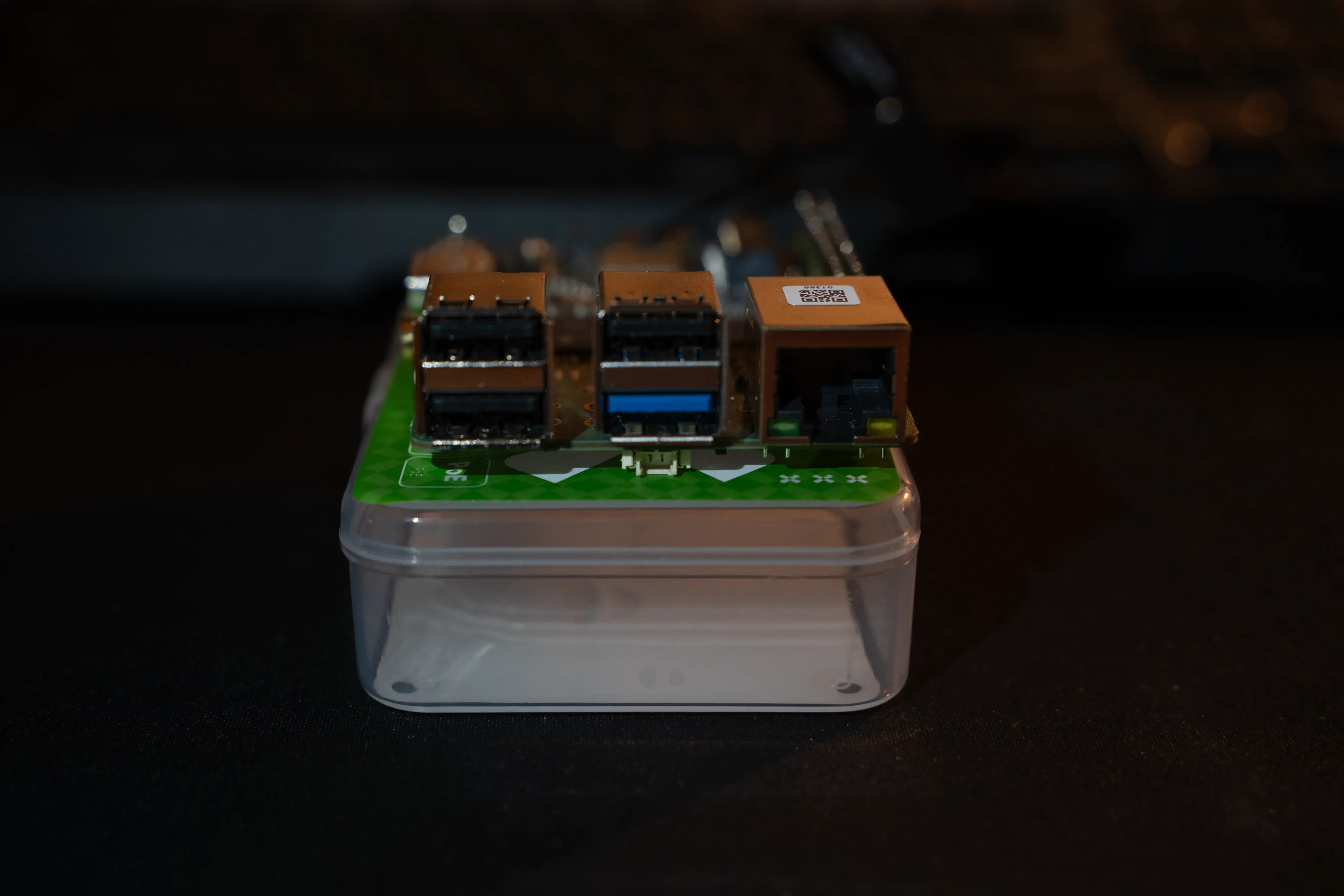 Radxa-Dragon-Q6A USB & Ethernet Side